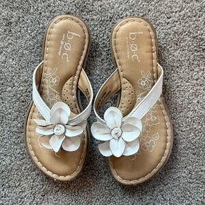 b.o.c. Tan and White Floral Sandals